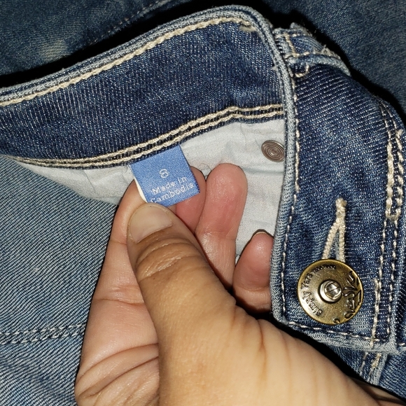 Like New! Simply Vera Wang Ankle Jeans - Picture 8 of 9